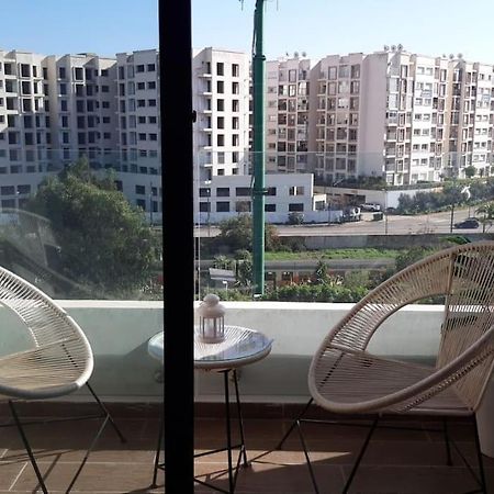 Chez Miguel Appartement Casablanca Avec Piscine Bagian luar foto