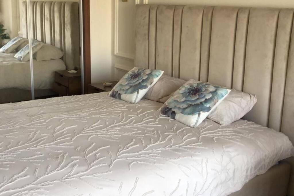 Chez Miguel Appartement Casablanca Avec Piscine Bagian luar foto
