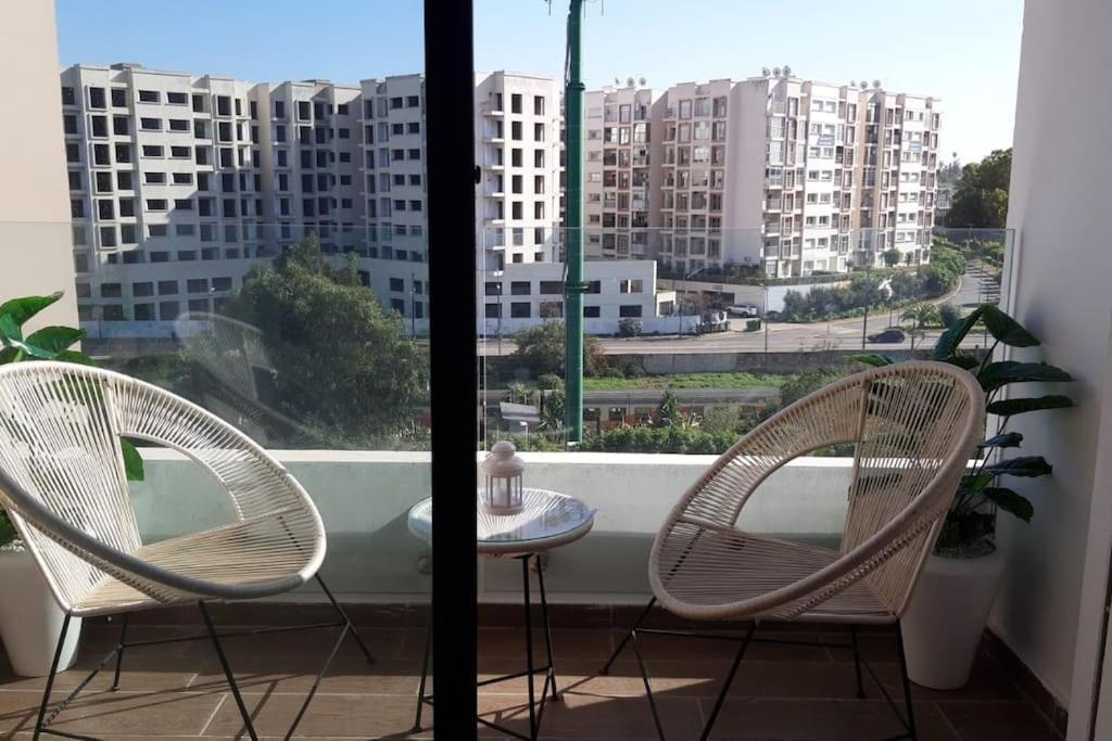 Chez Miguel Appartement Casablanca Avec Piscine Bagian luar foto